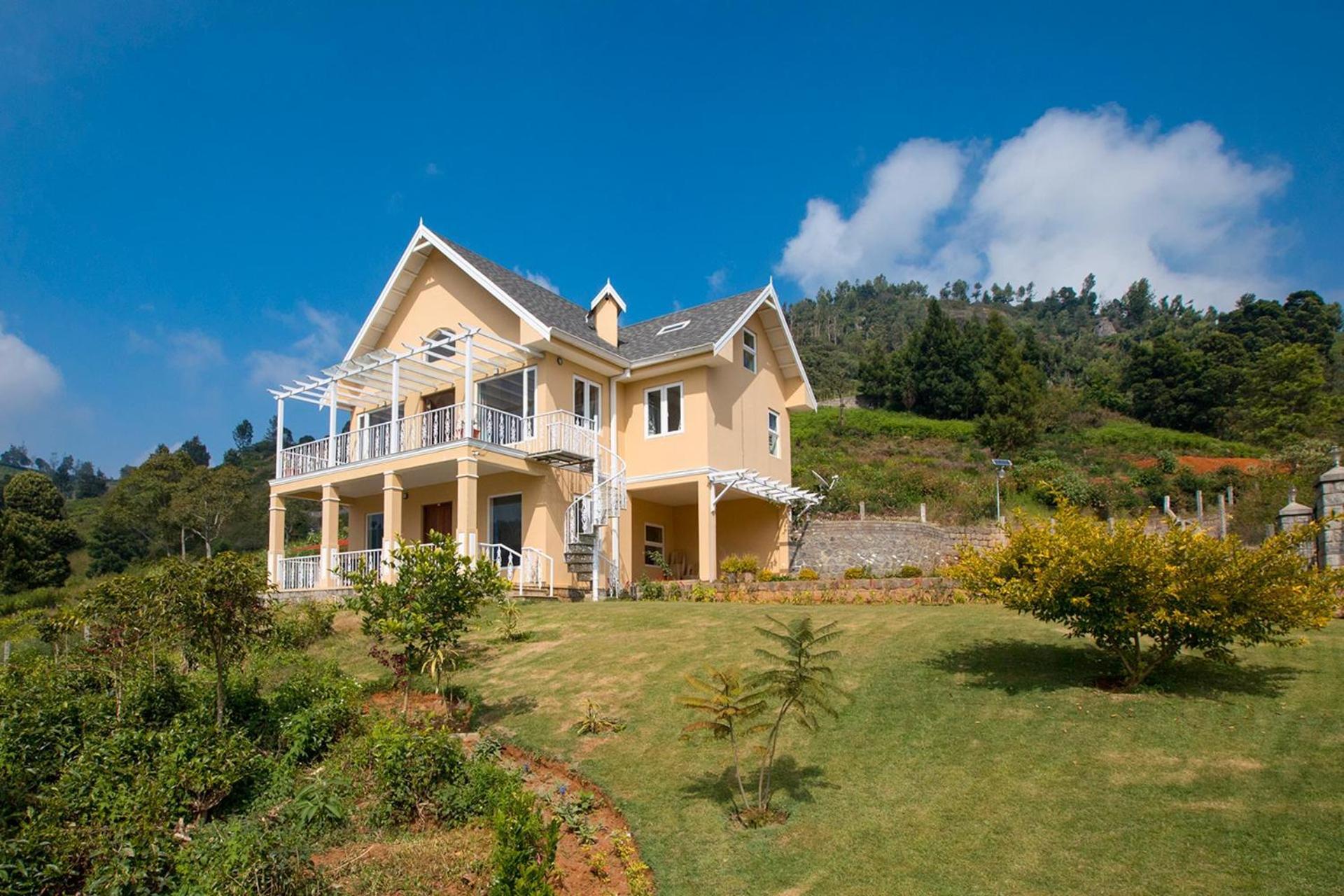 Yellow Tulip With Breakfast, Bbq Grill & Pet Home By Stayvista Coonoor Exterior photo
